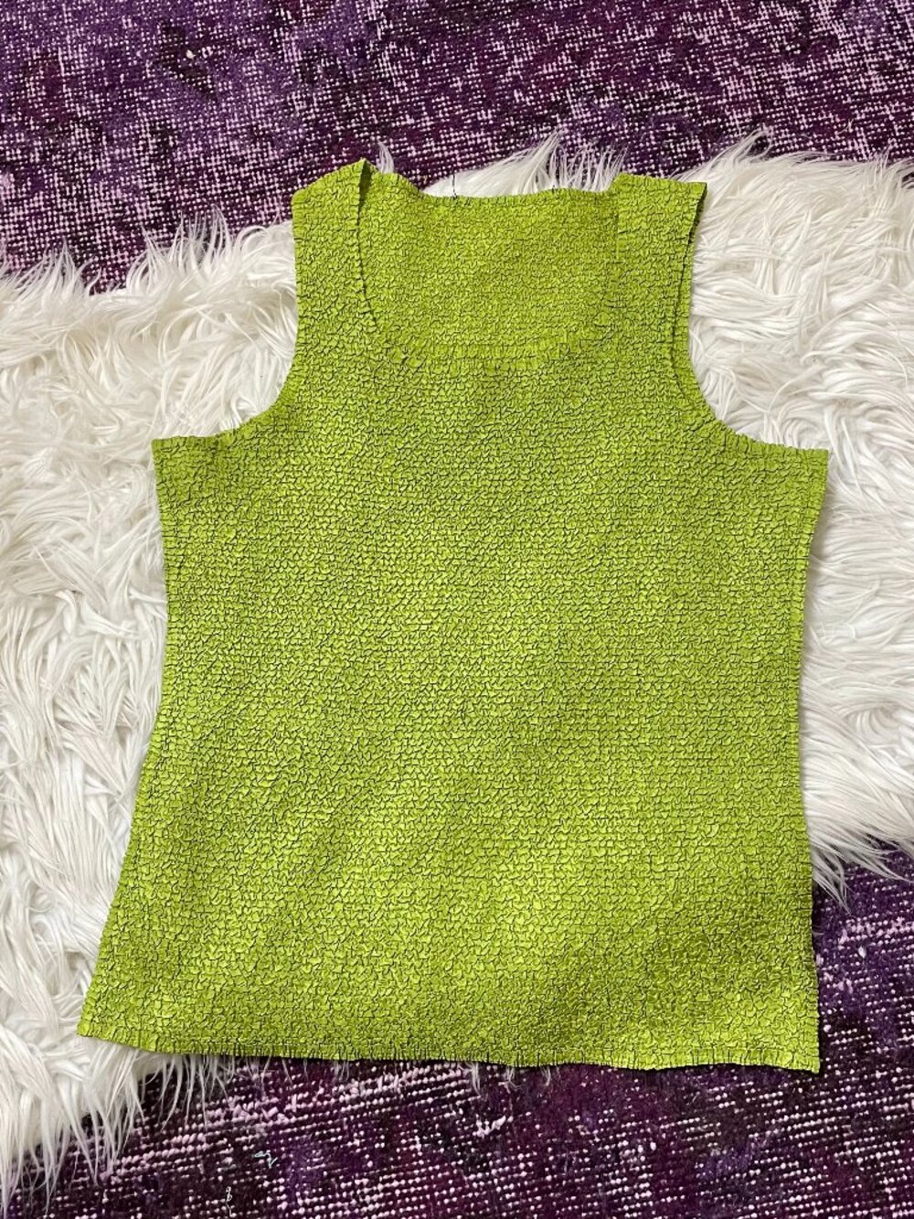 Y2K vintage 2000s green plisse textured crinkle top whimsigoth fairy euro